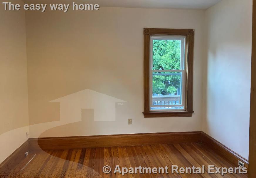 Building Photo - 16 Edward Sullivan Rd