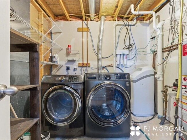 Building Photo - Relax by the fire in this beautiful rental home!