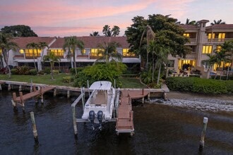 Building Photo - 5552 N Ocean Blvd