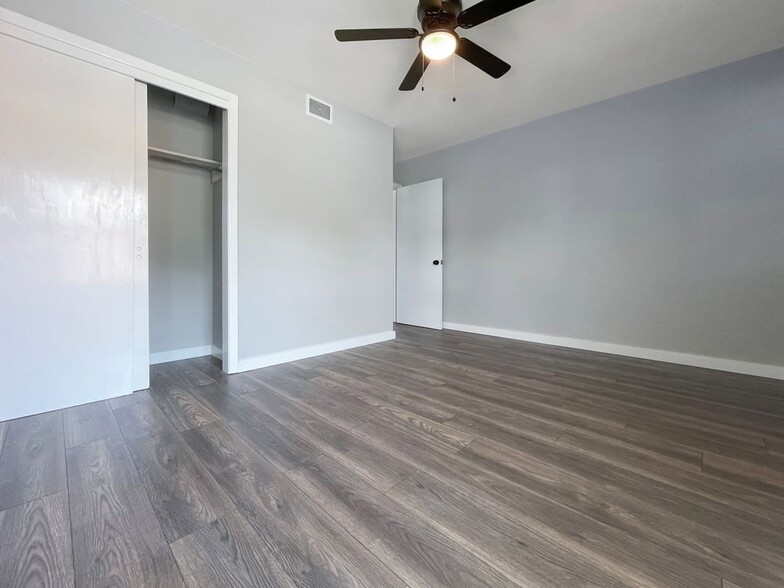 Building Photo - 519 Creath Pl