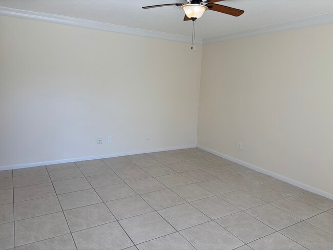 Building Photo - 200 St Andrews Blvd