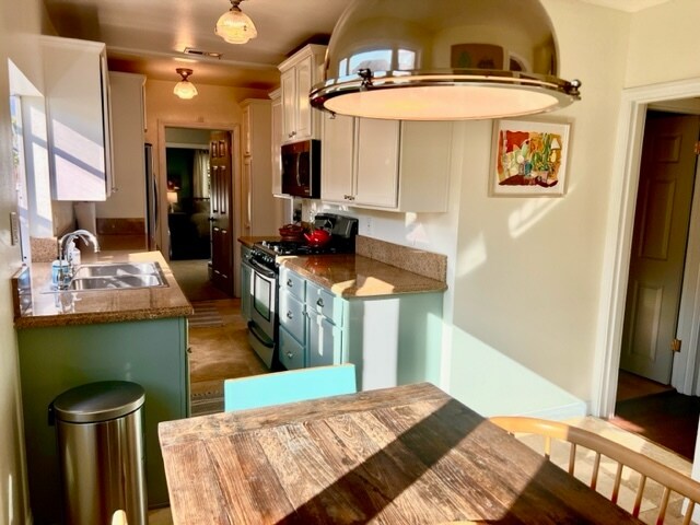 Building Photo - 1710 Clearview Rd