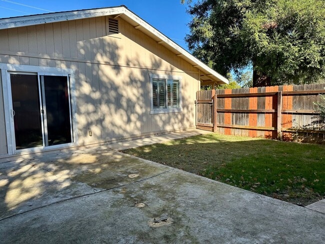 Building Photo - Anderson, CA | Charming Corner-Lot Home | ...