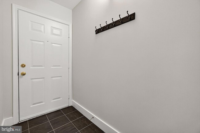 Building Photo - 20208 Shipley Terrace