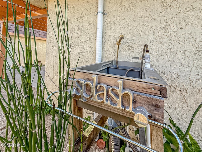 Building Photo - 4150 Lake Harbor Ln