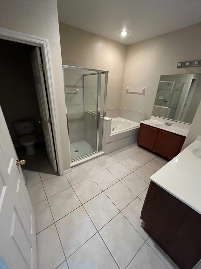 Building Photo - 2651 Eagle Canyon Dr N