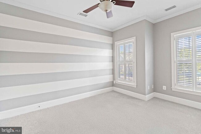 Building Photo - 378 Village Way
