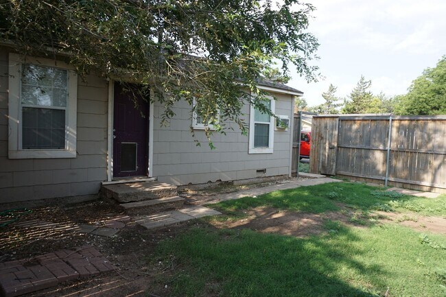 Building Photo - 2407 Joliet Ave
