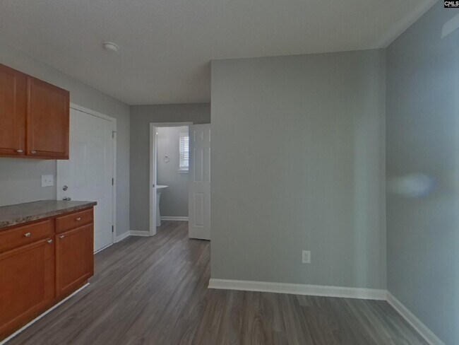 Building Photo - 108 Chethan Cir