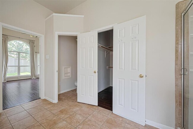 Building Photo - 4627 Adobe Pines Ln