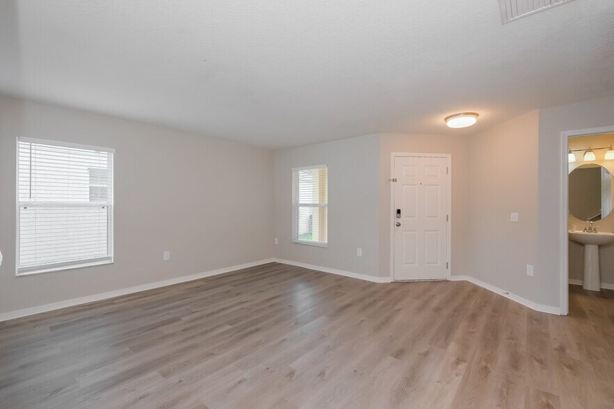 Building Photo - 11229 Black Forest Trail