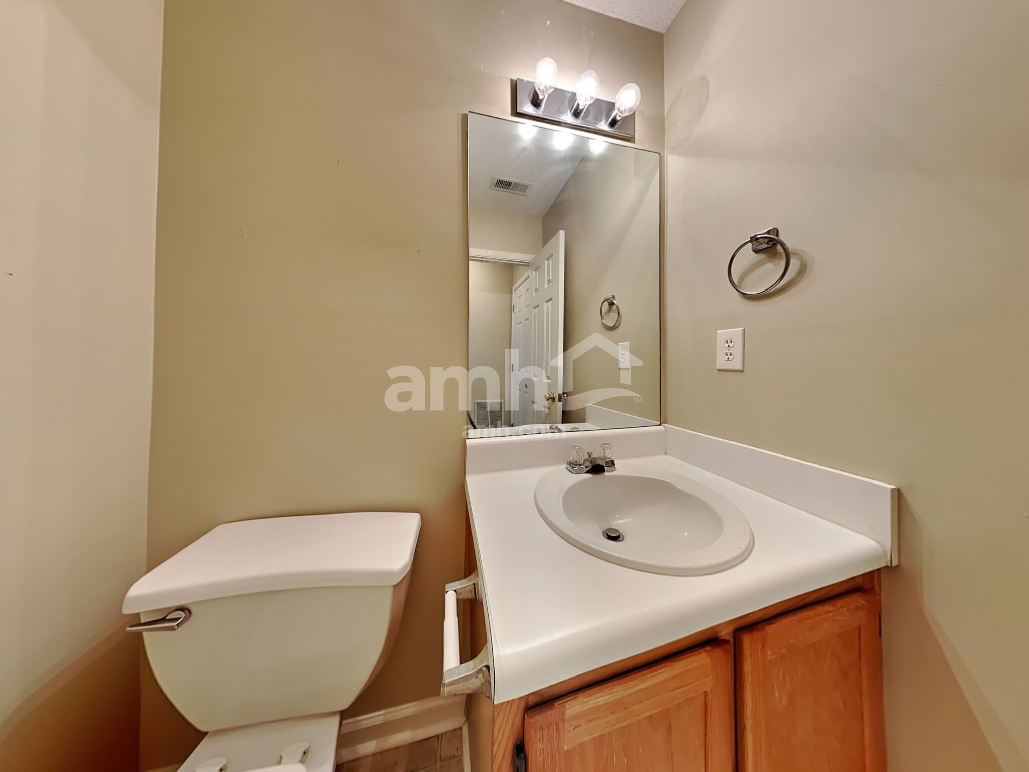 Building Photo - 3826 Tidewater Way NW