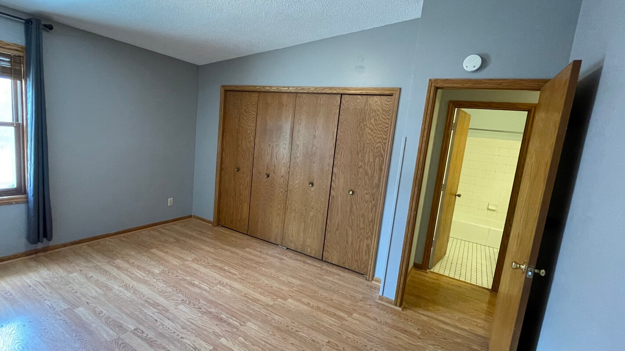 Building Photo - 5330 Highpointe Dr