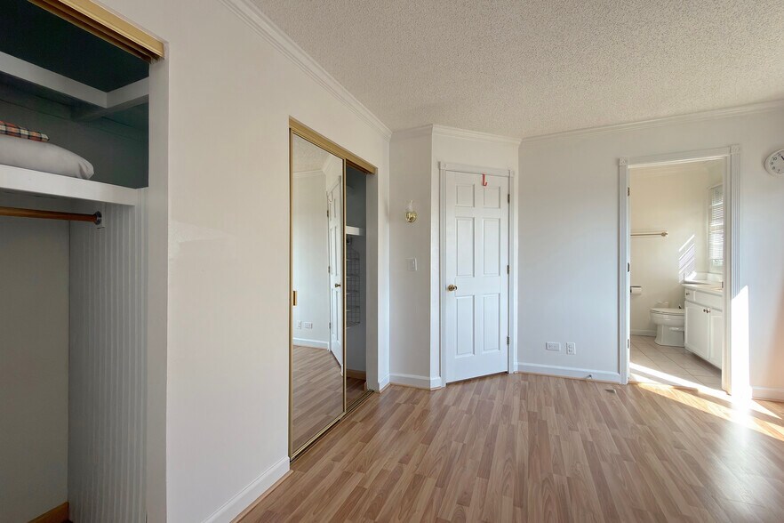 Building Photo - 388 Kildeer Ln