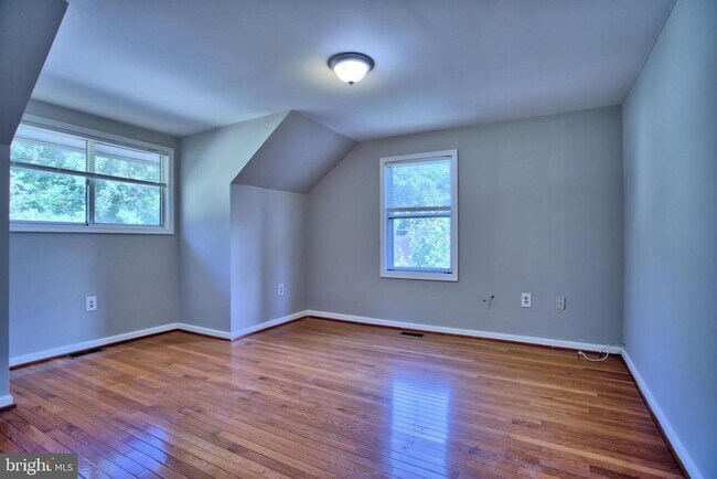 Building Photo - 1209 Merton Trail