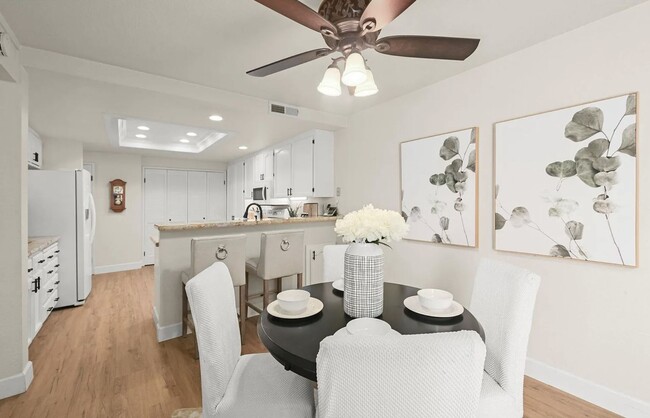 Building Photo - Cozy 3BD/2.5BA Single-Family Home Minutes from Downtown Pleasanton