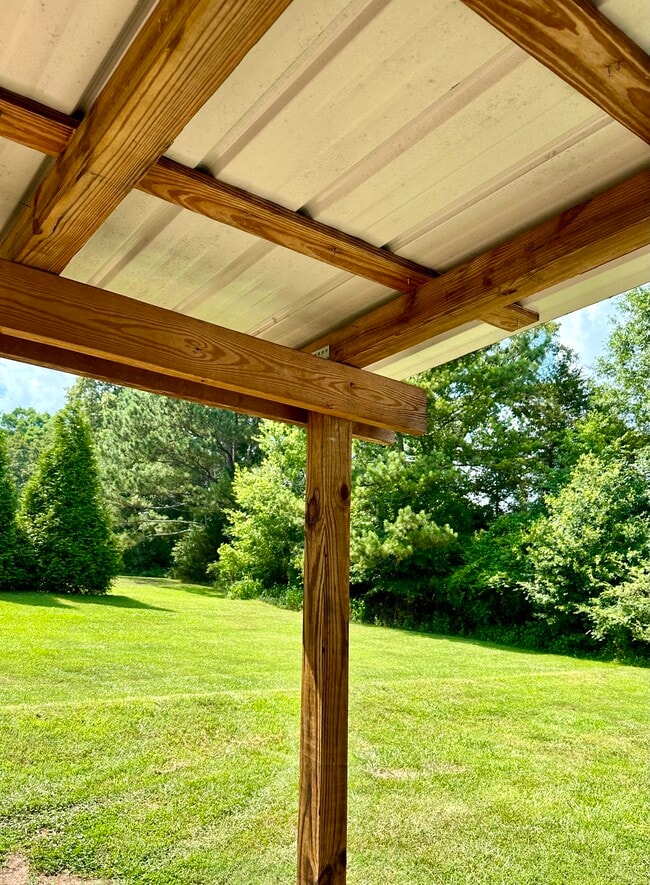 Building Photo - 650 Rices Creek Rd