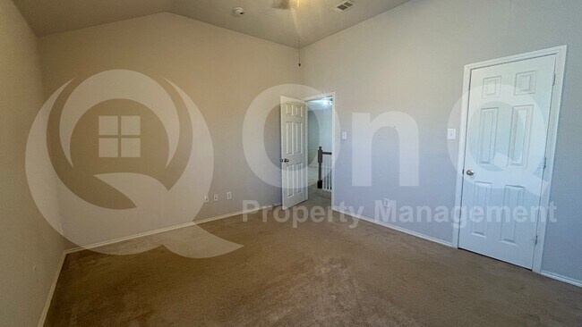 Building Photo - 9537 Navarro St
