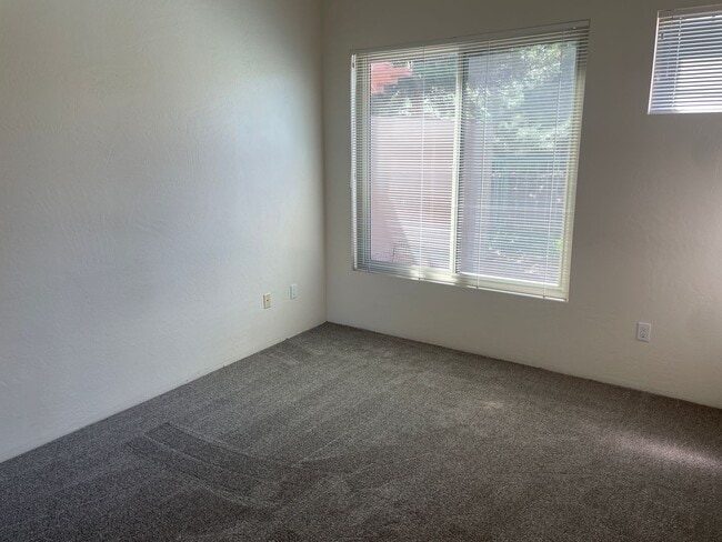 Building Photo - TOWNHOME - WEST SEDONA - NEPENTHE