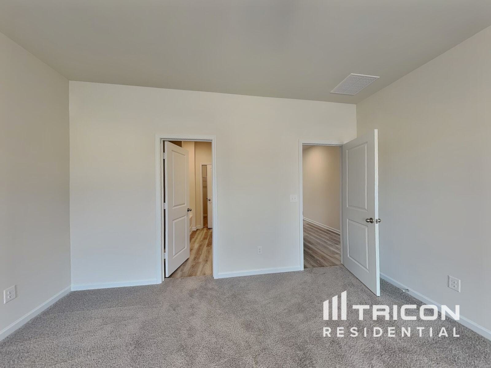 Building Photo - 1040 Claas Wy