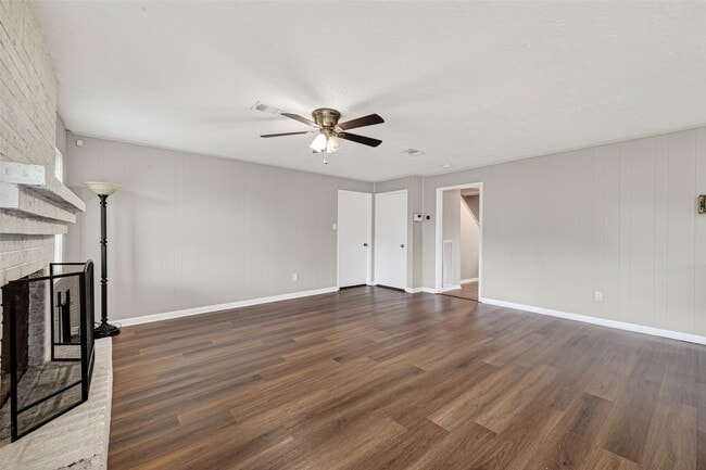 Building Photo - 519 Asheboro Dr