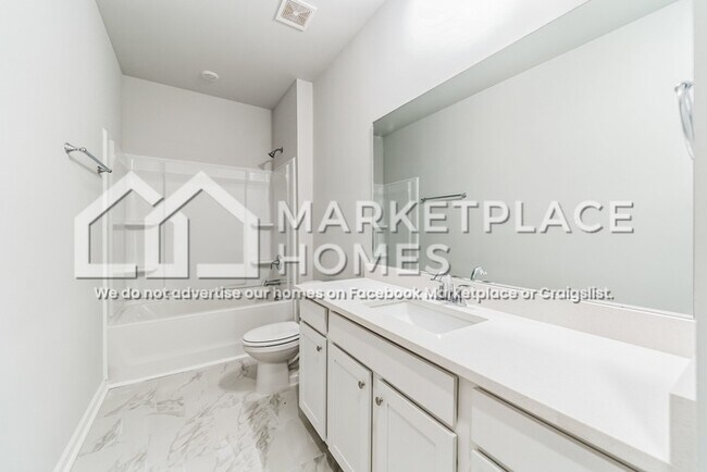 Building Photo - 15678 Brickman Ln