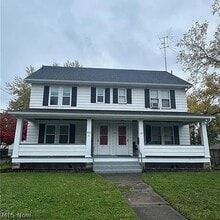 Building Photo - 1103 Estelle Ct SE
