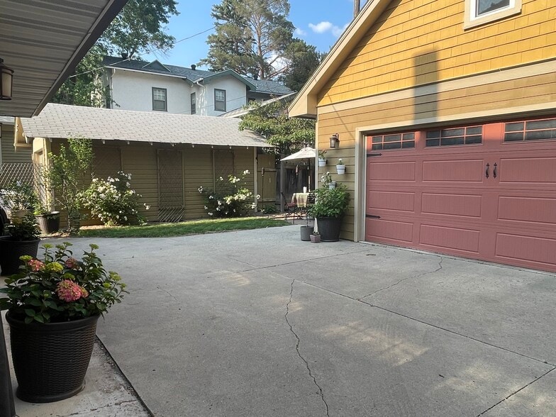 Open area to patio - 1310 S Phillips Ave