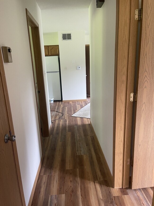 Building Photo - 4448 Gull Lake Dam Rd