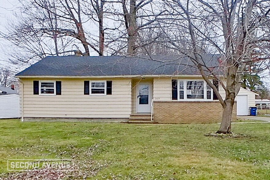 Primary Photo - 2529 W 16th St