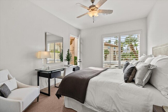 Building Photo - 79910 Mission Dr E