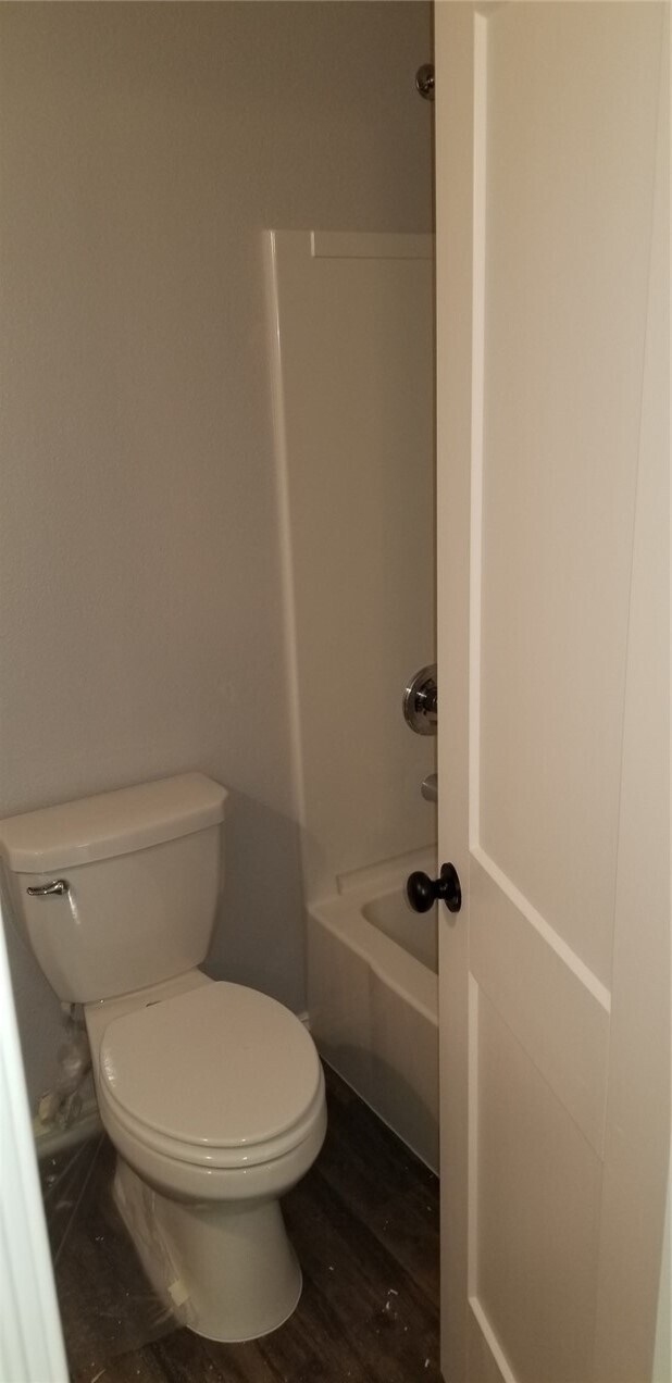 Building Photo - 662 Taylor St