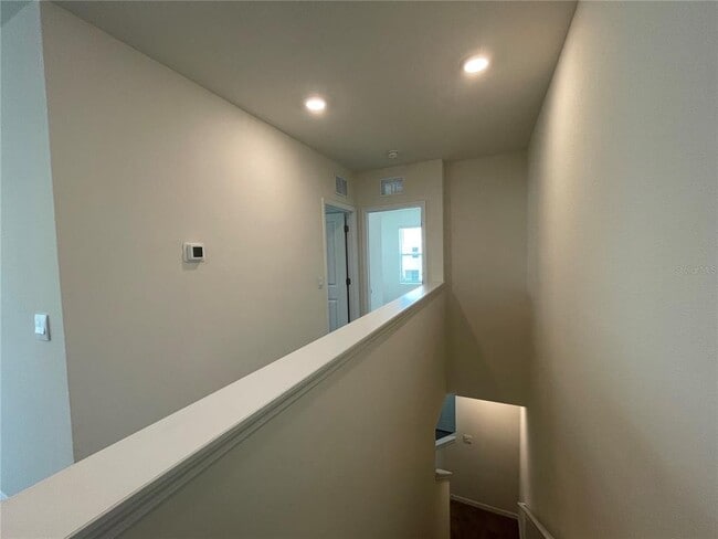 Building Photo - 11127 Crescent Deer Dr