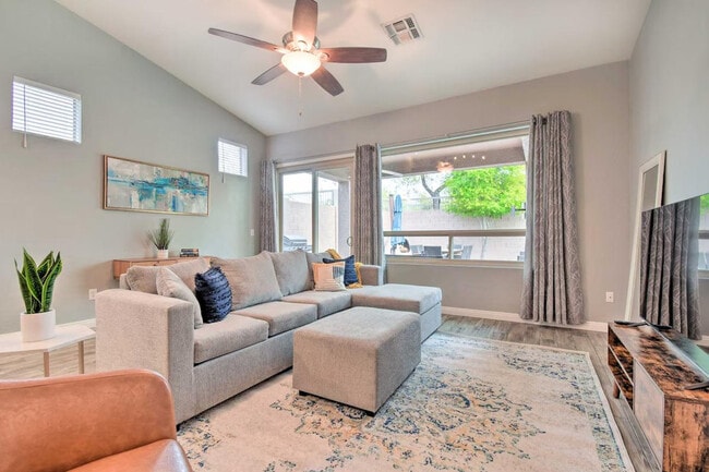 Building Photo - 3625 N Morning Dove