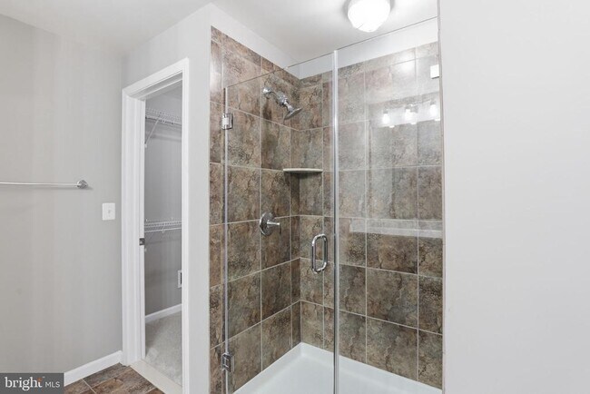 Building Photo - 14814 Mason Creek Cir