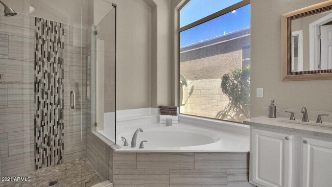 Building Photo - 13491 E Estrella Ave