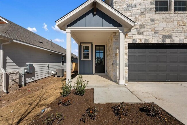 Building Photo - 245 Ranier Wy