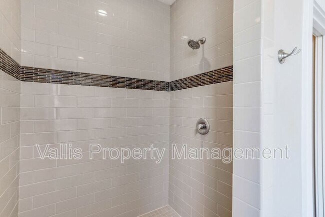 Building Photo - 5669 Cinnamon Teal St SE