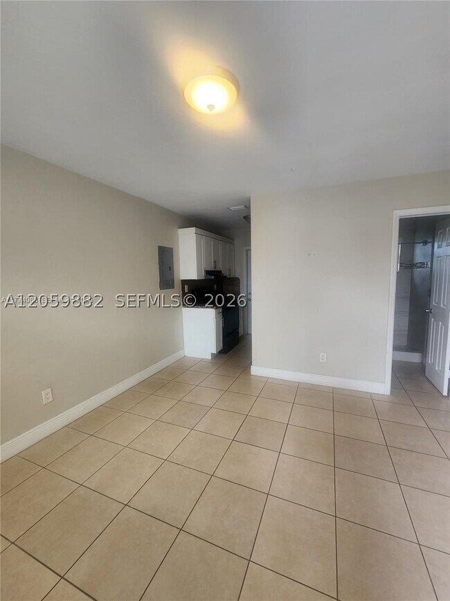 Building Photo - 22025 SW 117th Ave