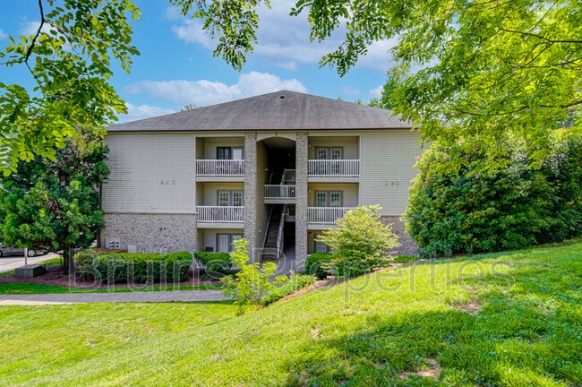 Building Photo - 4505 Old Battleground Rd