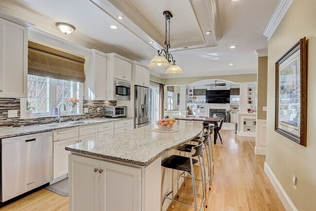 Building Photo - 2414 Massachusetts Ave