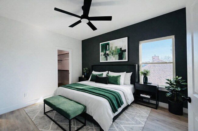 Building Photo - 5922 Cebra St