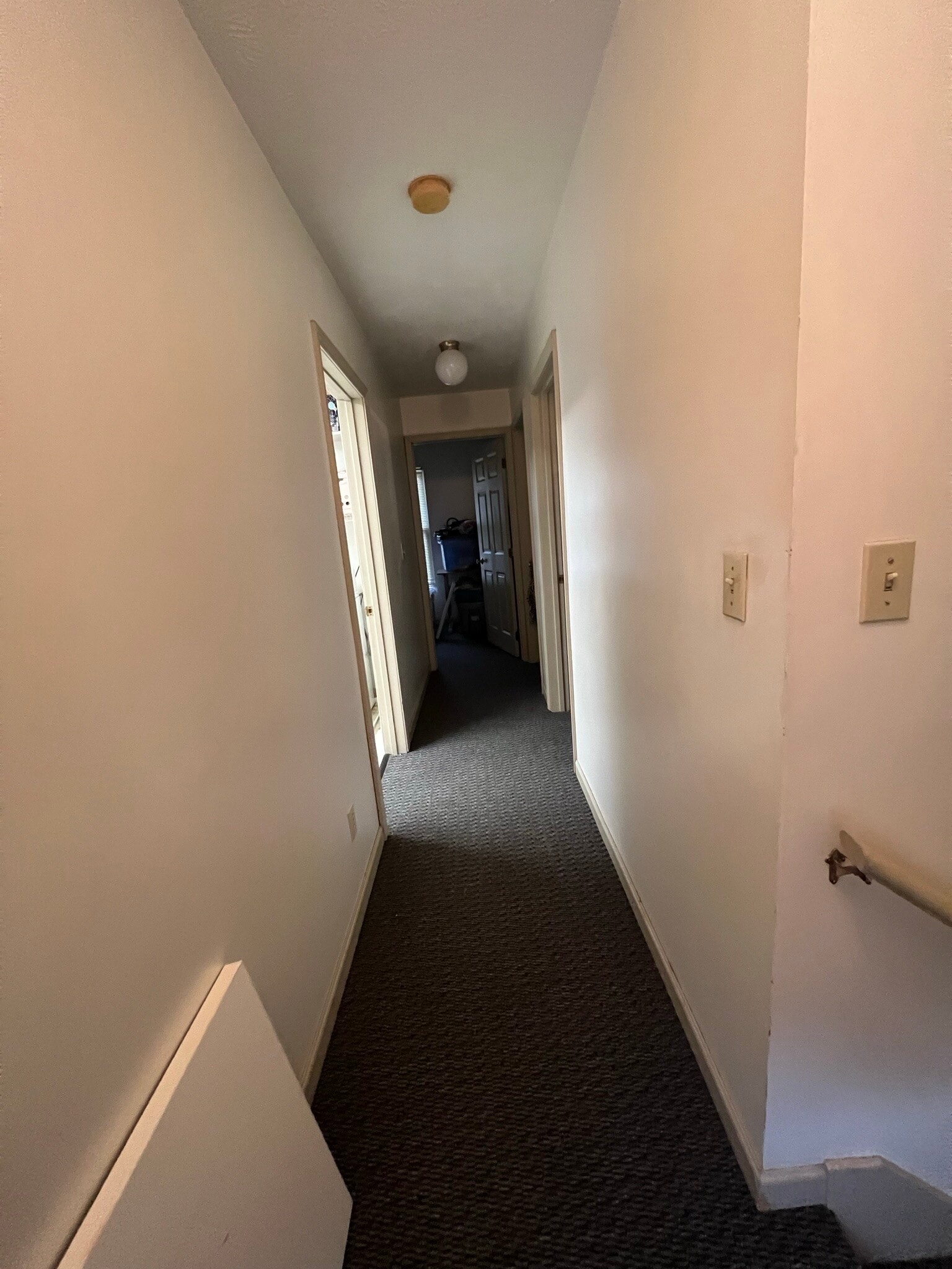 Upstairs hall - 403 Sharon Ave