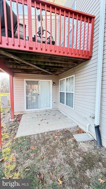 Building Photo - 506 Quincy St