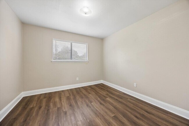 Building Photo - 8329 Fathom Cir