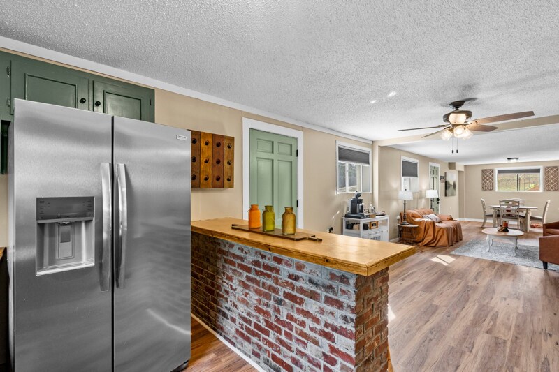 Building Photo - 416 Donaldson Rd