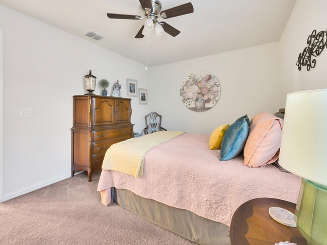 Building Photo - 1264 Revolution Dr