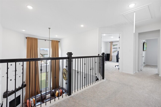 Building Photo - 5006 Bent Tree Dr