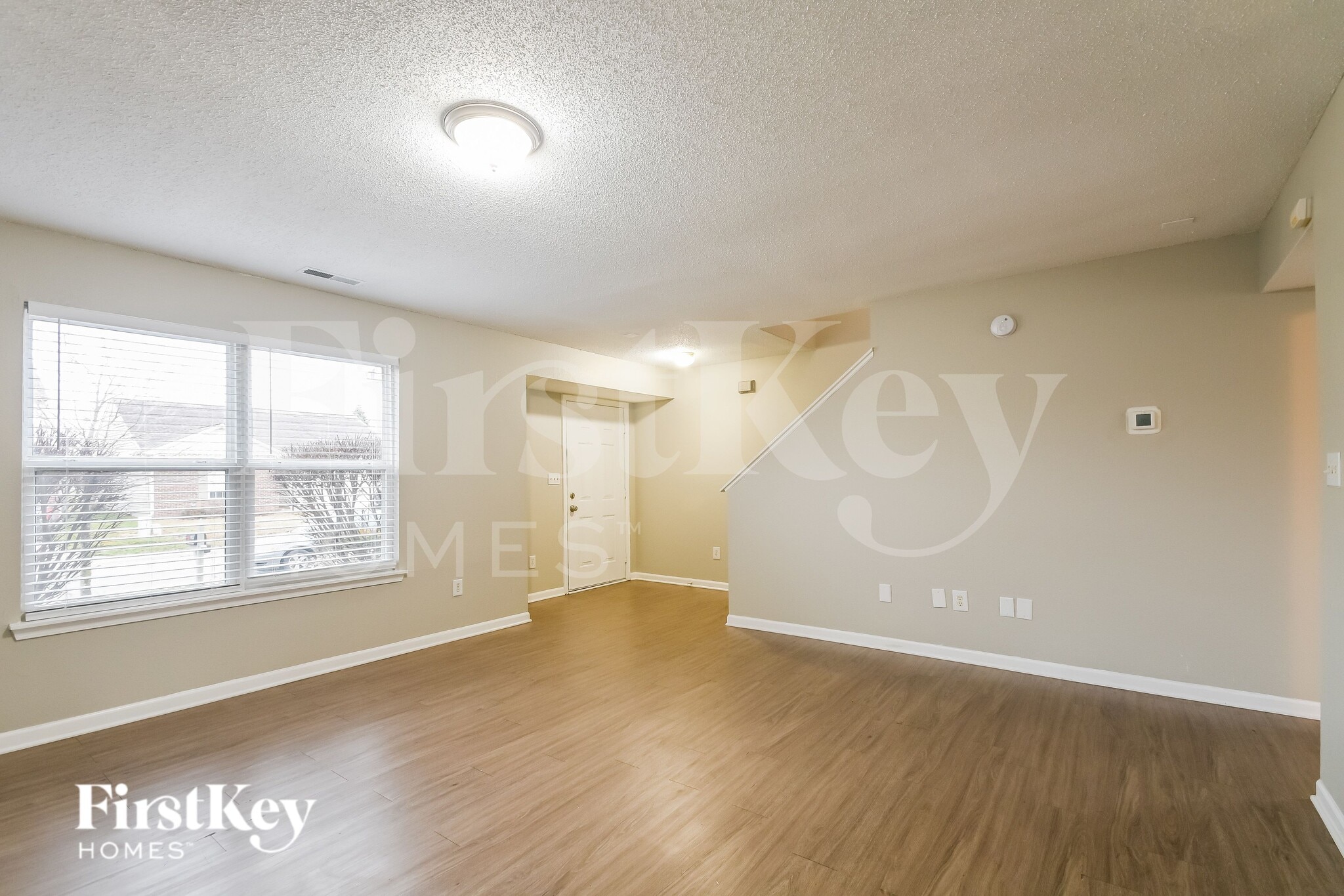 Building Photo - 19127 Fox Chase Dr