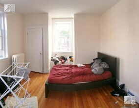 Building Photo - 3 bedroom in Brookline MA 02446